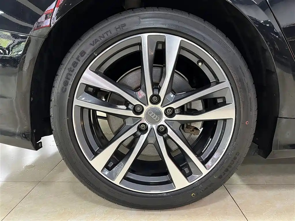 AUDI A6L 2020