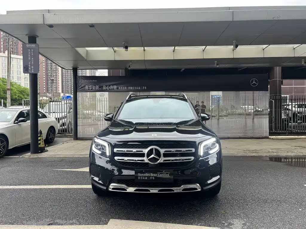 MERCEDES BENZ GLB 2022