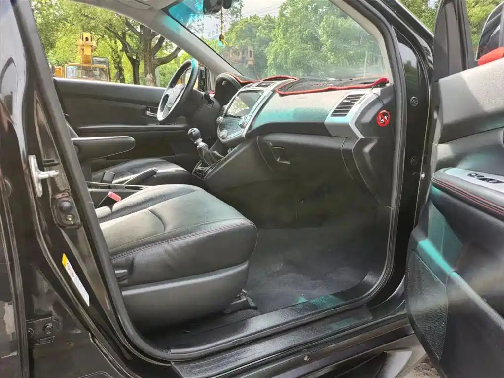 BYD S6 2015