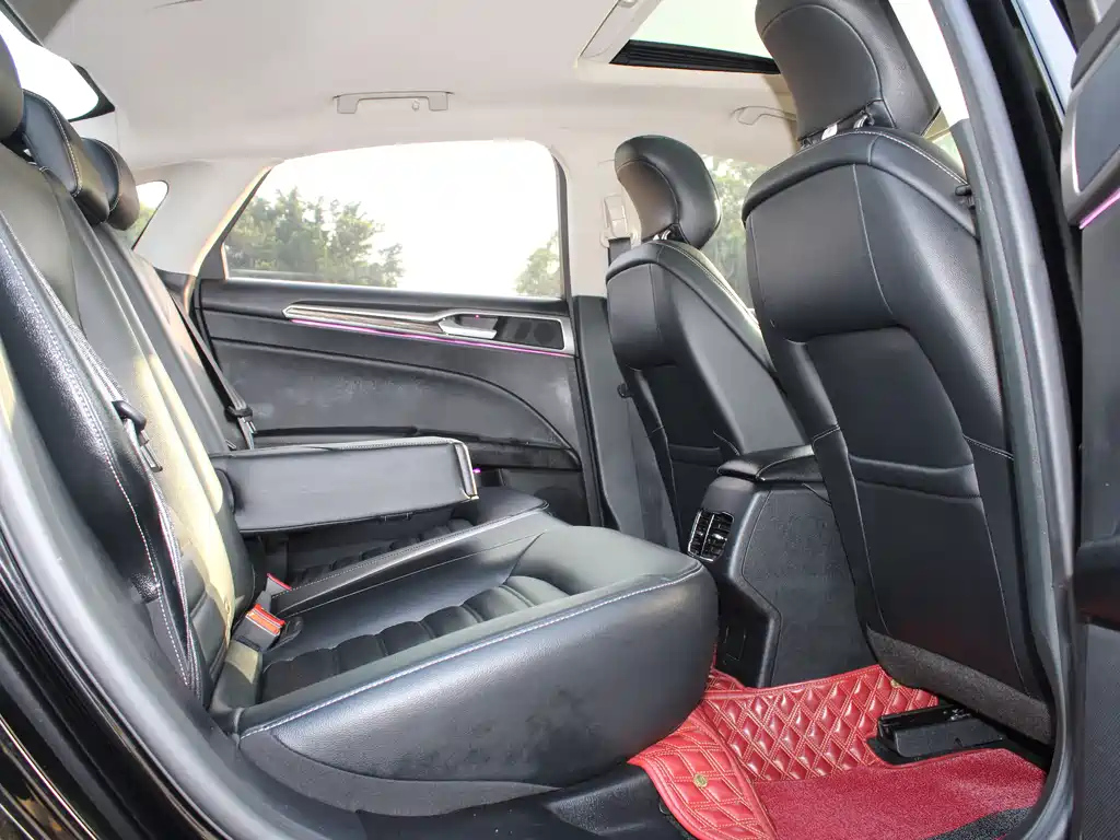 FORD MONDEO 2021