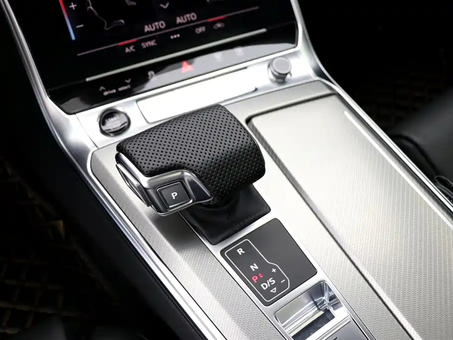 AUDI A6L 2024
