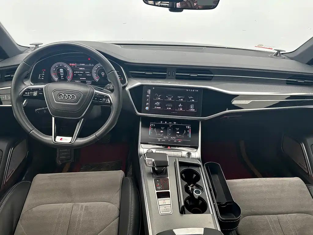 AUDI A6L 2023