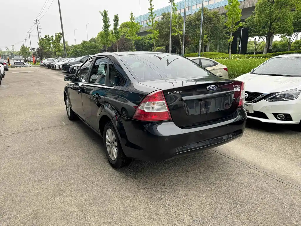 FORD FOCUS 2013