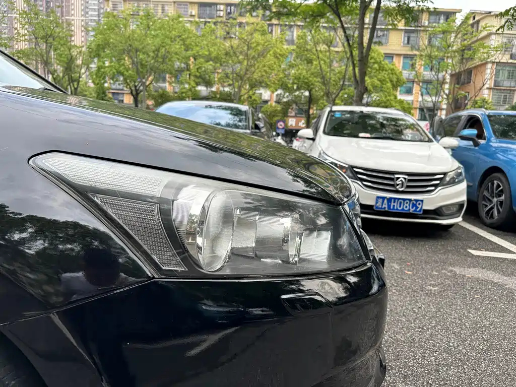 HONDA ACCORD 2010