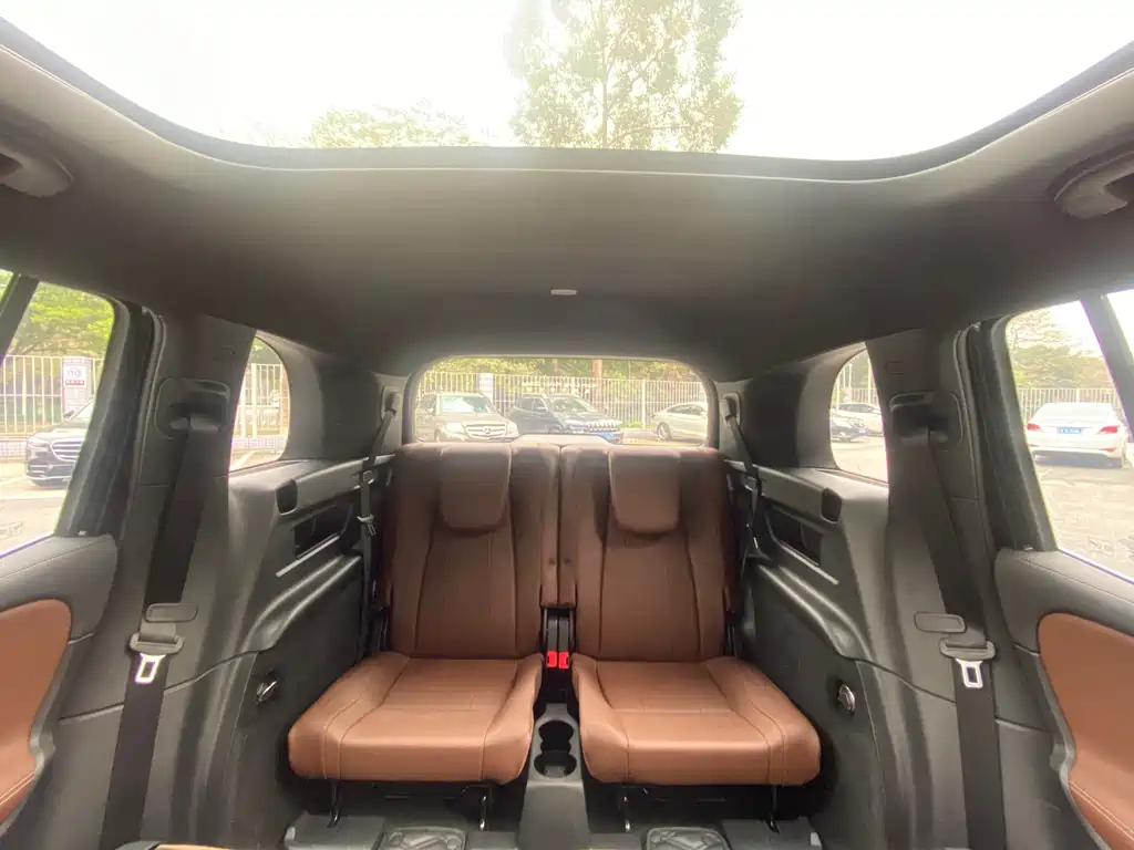 MERCEDES BENZ GLB 2022