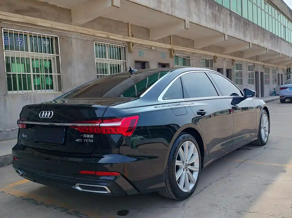 AUDI A6L 2021