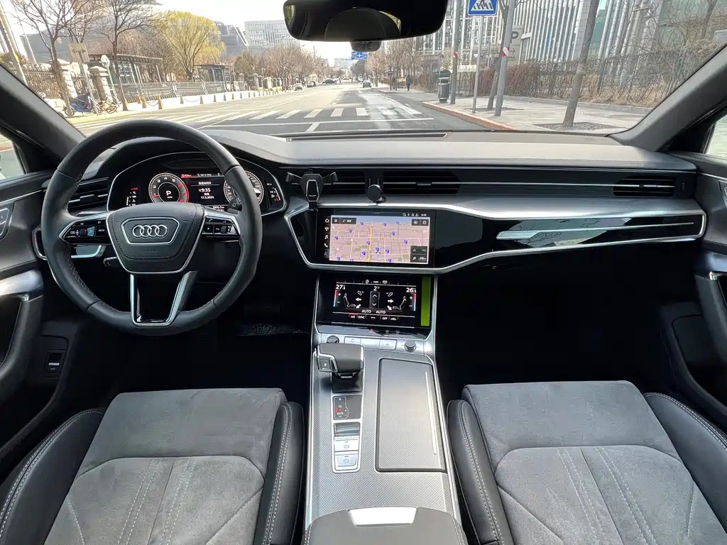 AUDI A6L 2023