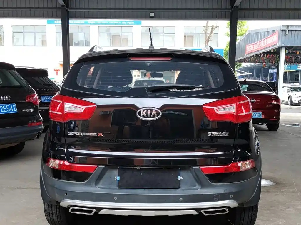 KIA SPORTAGE 2014