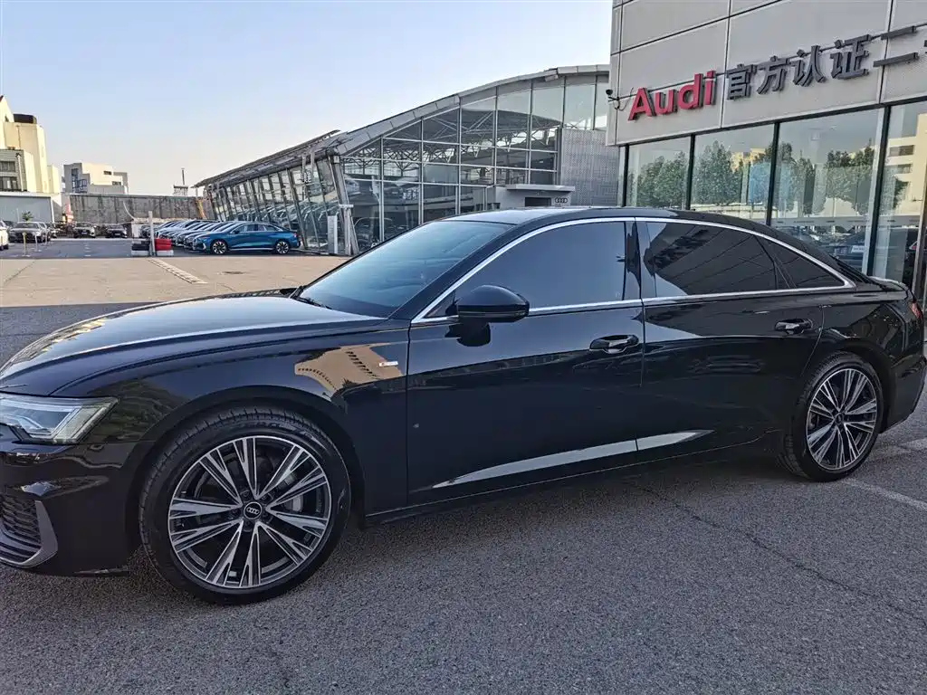AUDI A6L 2022