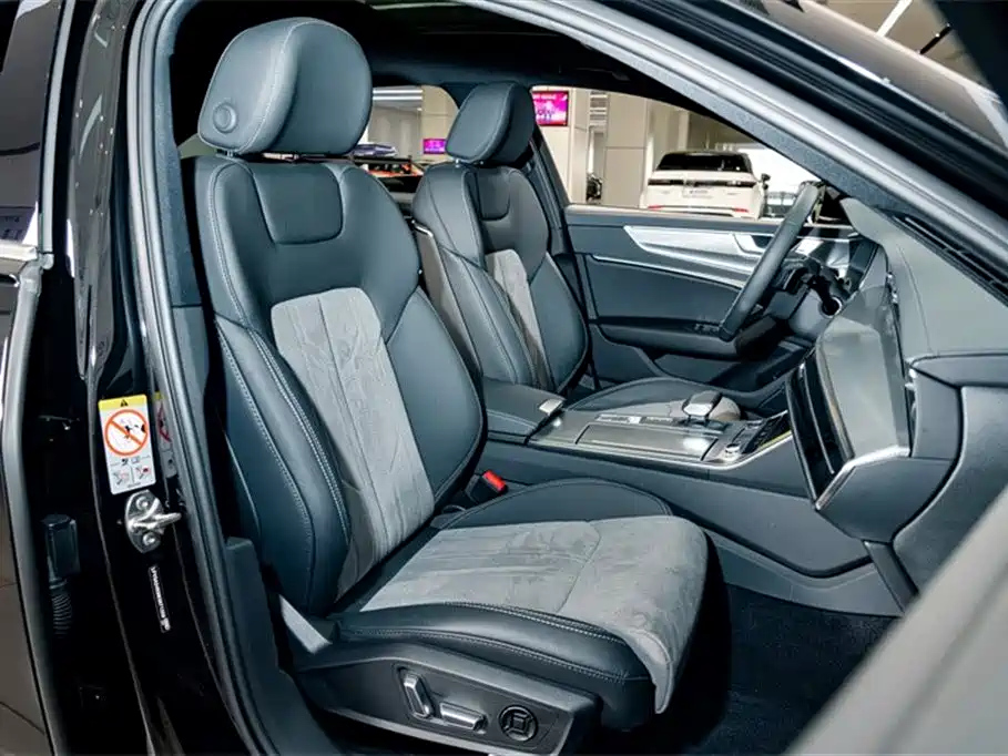 AUDI A6L 2023