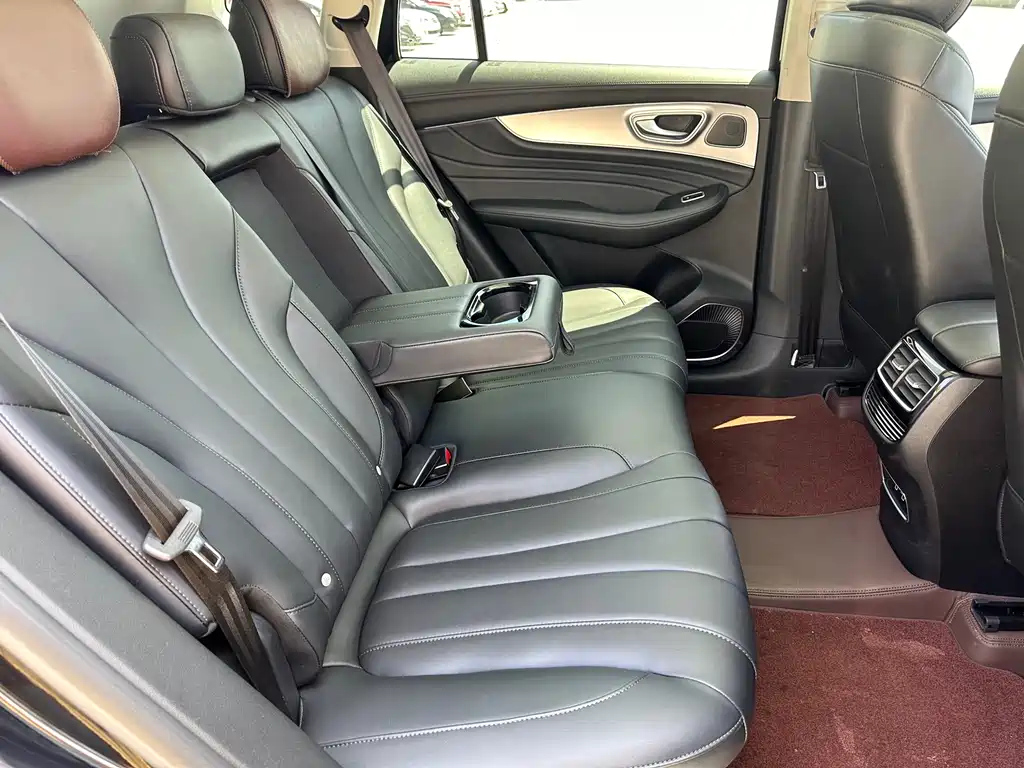 ROEWE RX5 MAX 2021