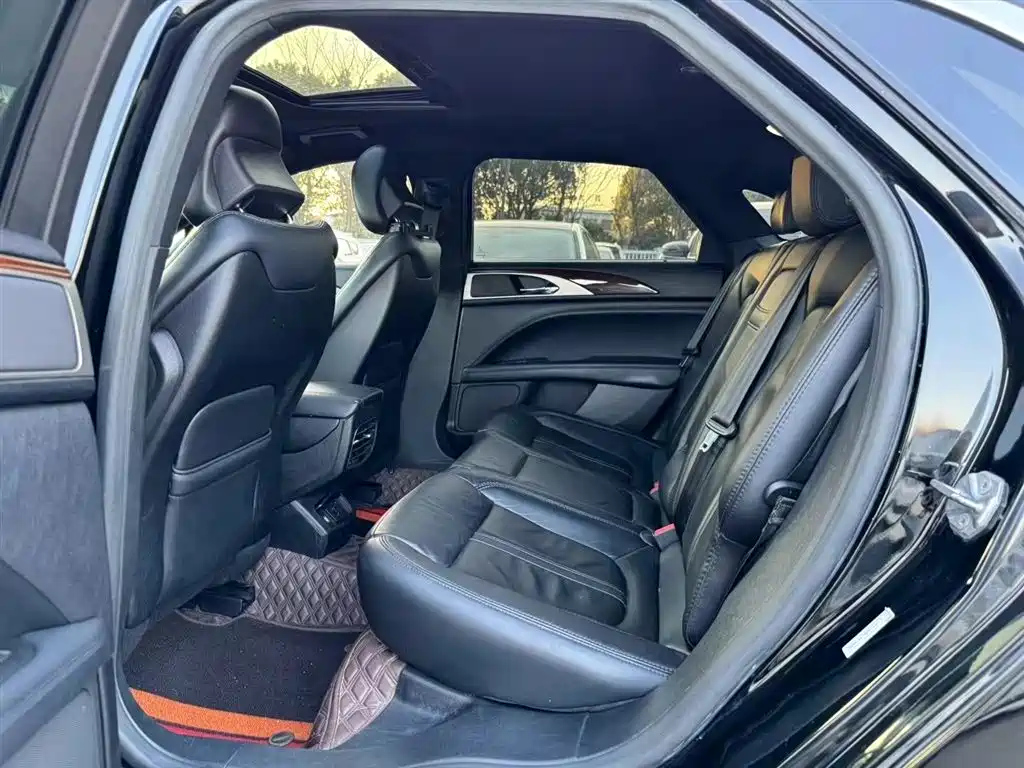 LINCOLN MKZ 2017