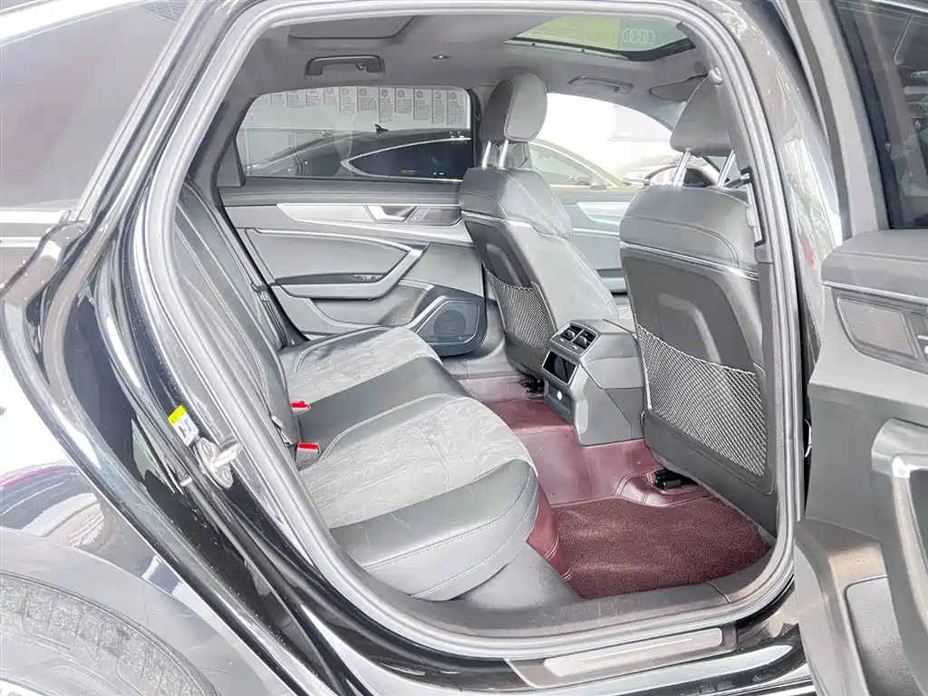 AUDI A6L 2021