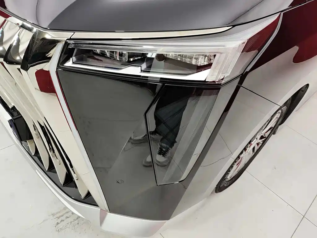 TRUMPCHI M8 2023