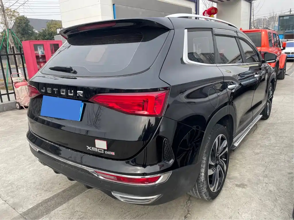 JETOUR X90 2019