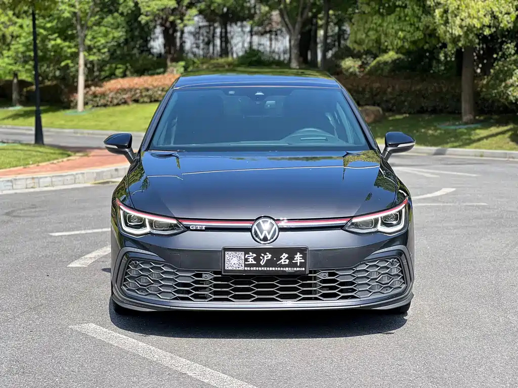 VOLKSWAGEN GOLF 2022