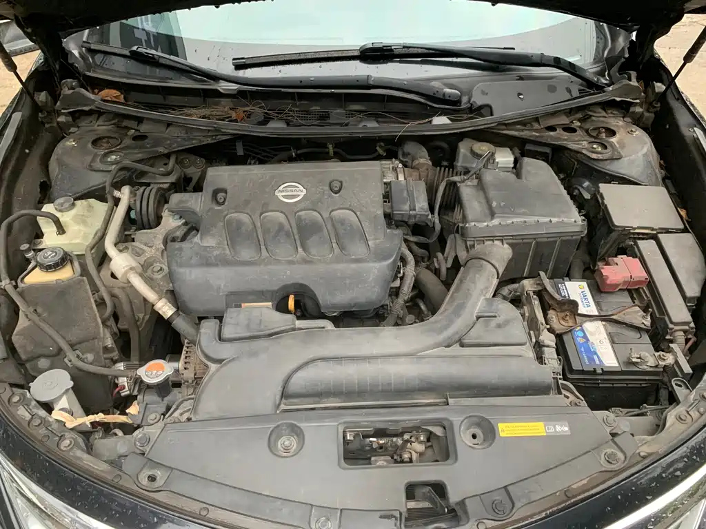 NISSAN TEANA 2014