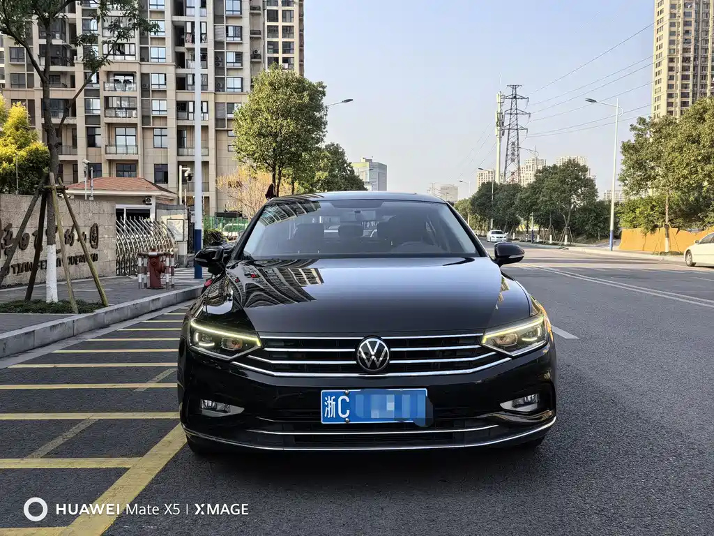 VOLKSWAGEN MAGOTAN 2021