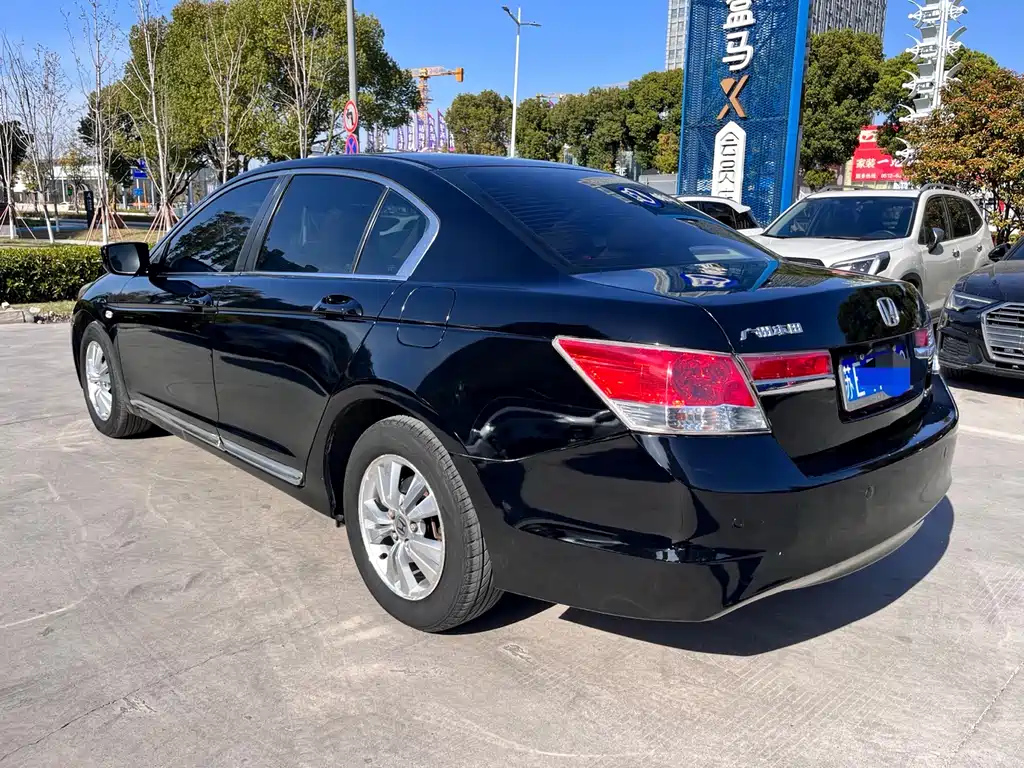 HONDA ACCORD 2011