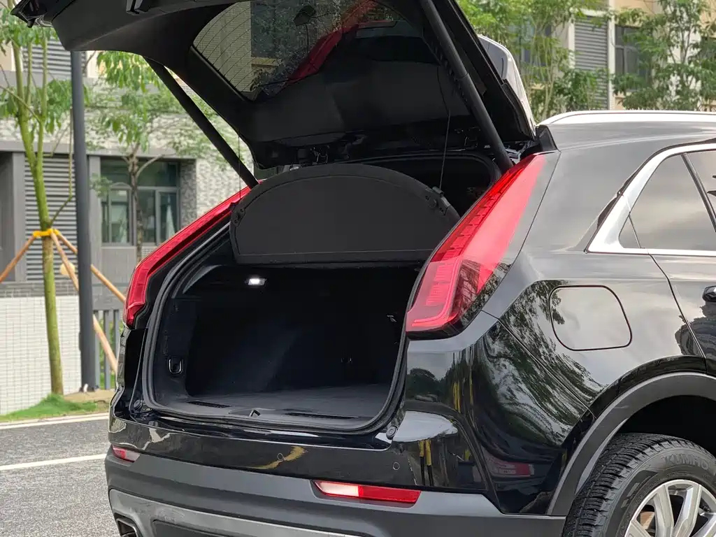 CADILLAC XT4 2019