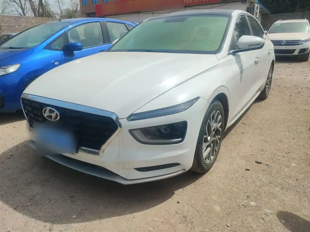 HYUNDAI MISTRA 2021