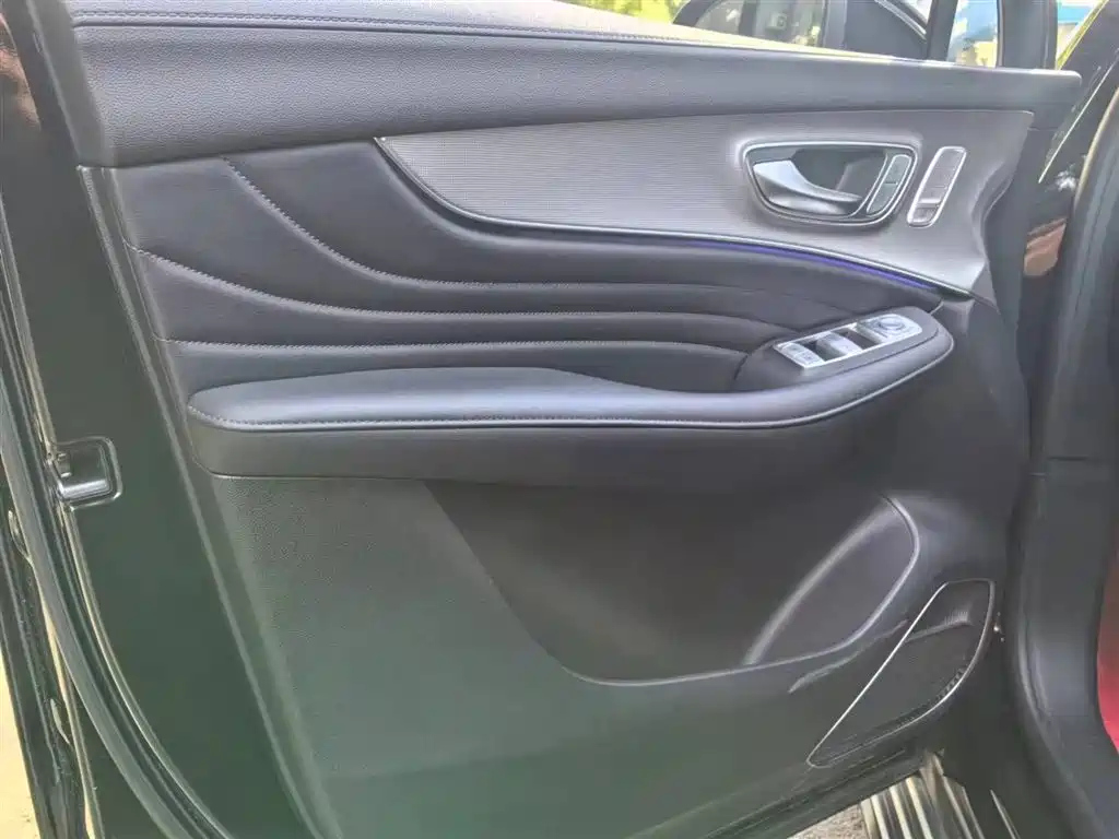 ROEWE RX5 MAX 2021