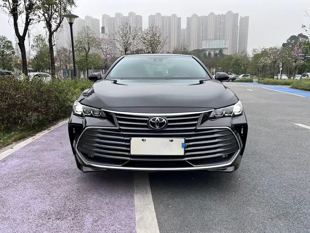 TOYOTA AVALON 2020
