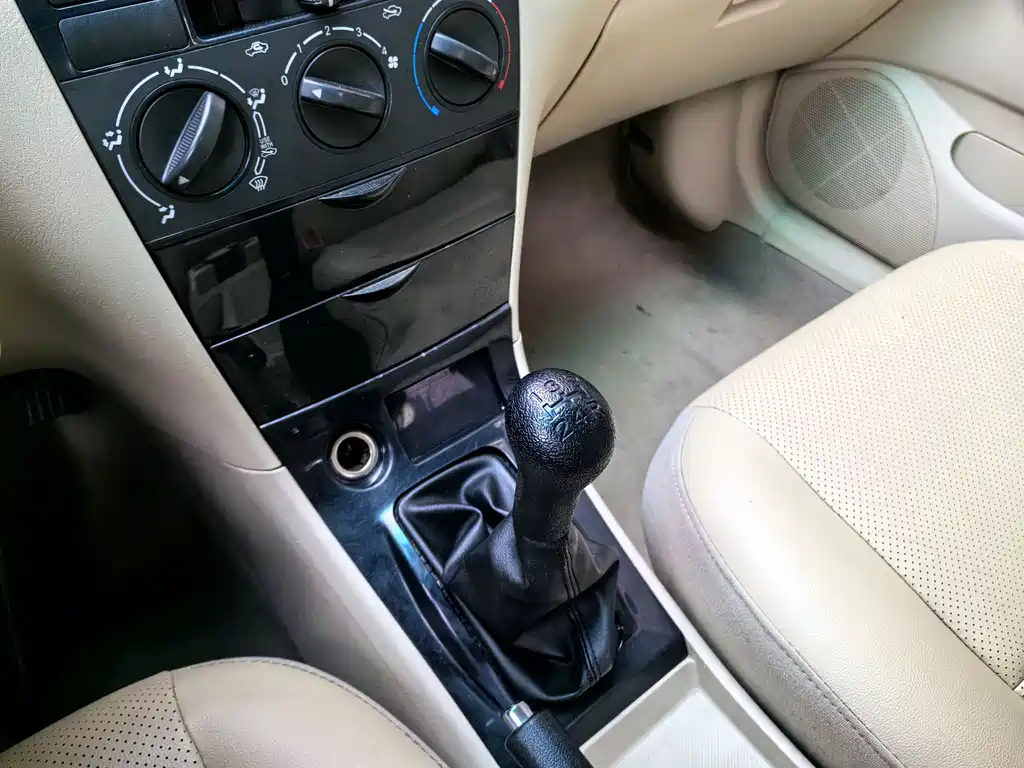 BYD F3 2013