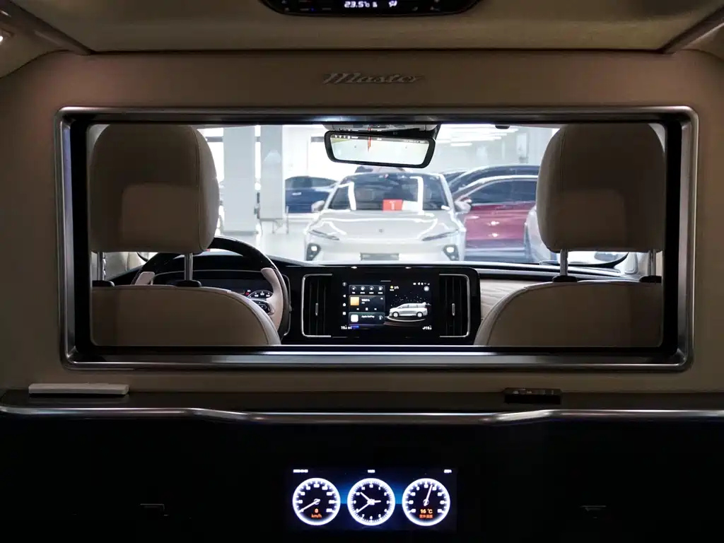 TRUMPCHI M8 2022