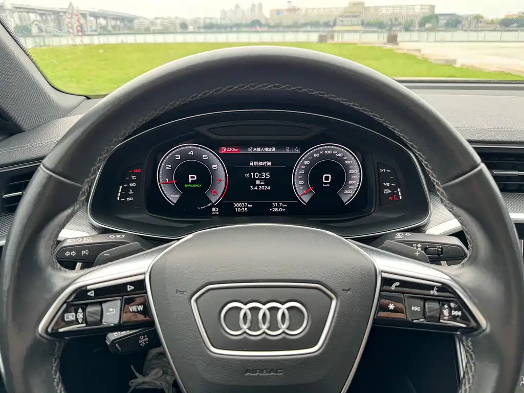 AUDI A6L 2022
