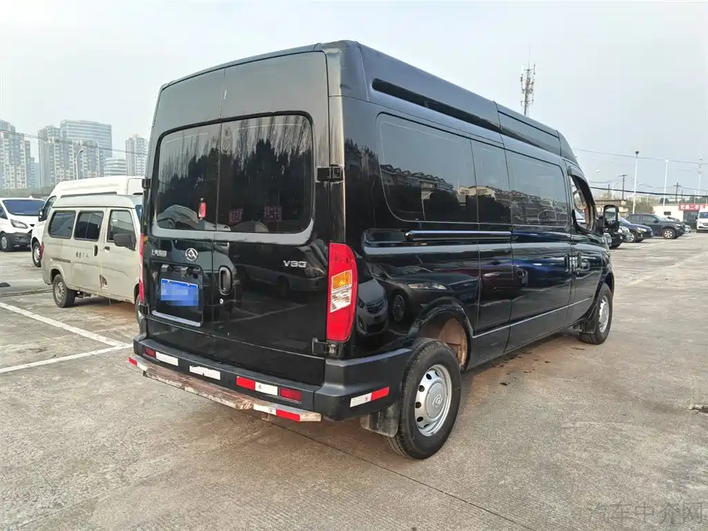 MAXUS V80 2021