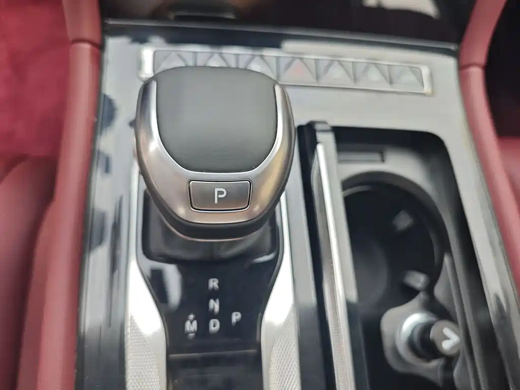 HONGQI H5 2023