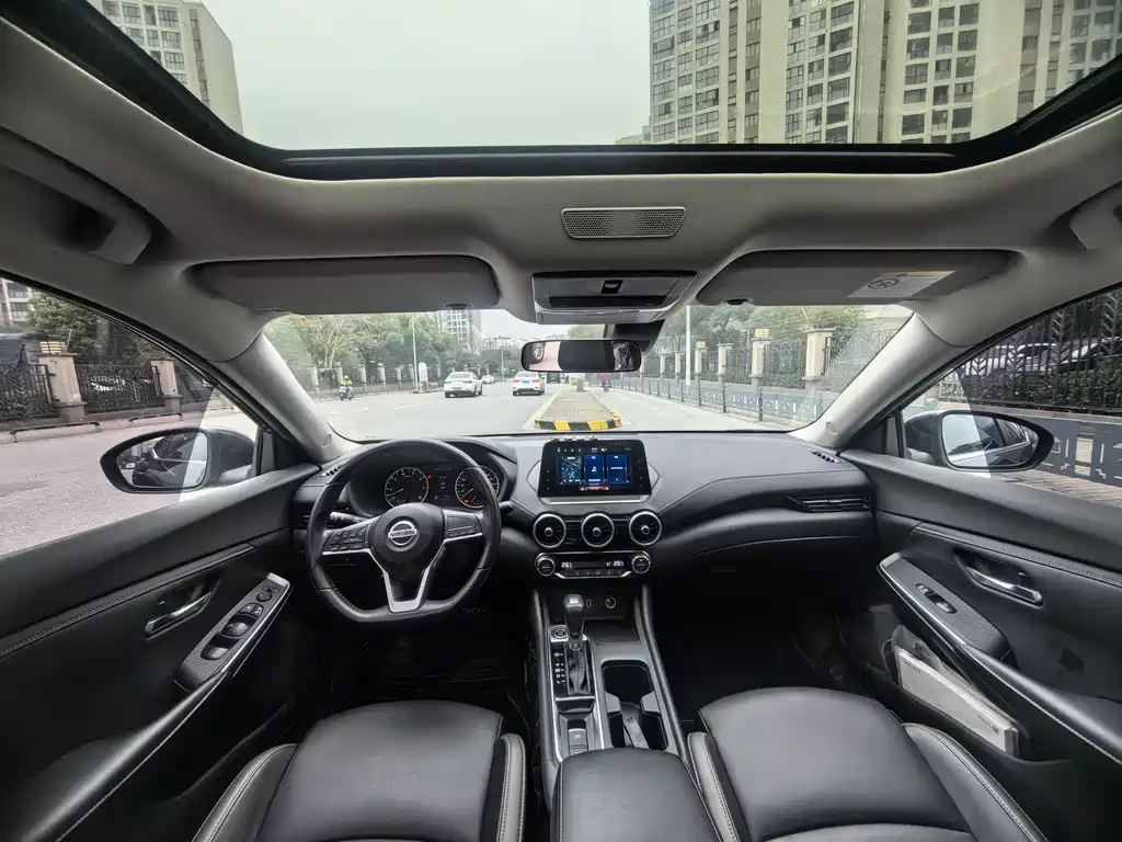 NISSAN SYLPHY 2022