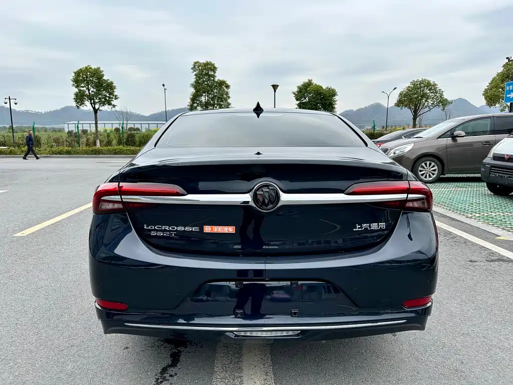 BUICK LACROSSE 2021