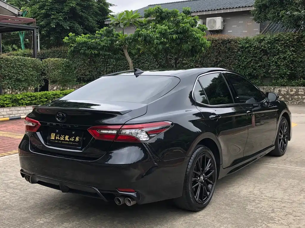 TOYOTA CAMRY 2023
