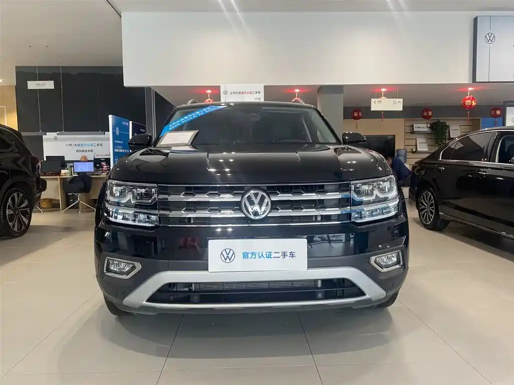 VOLKSWAGEN TOURAN 2021