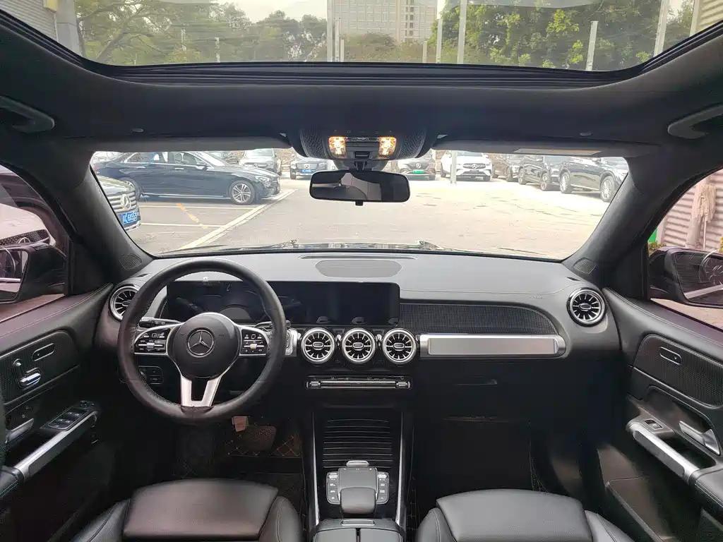 MERCEDES BENZ GLB 2022