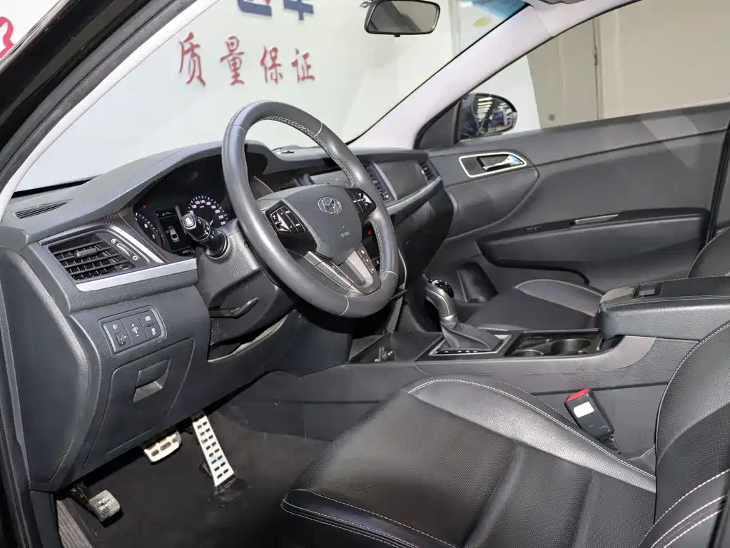 HYUNDAI MISTRA 2018