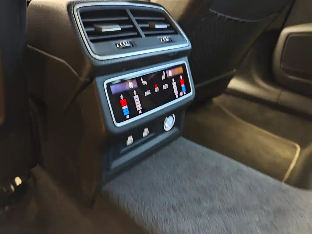 AUDI A6L 2023