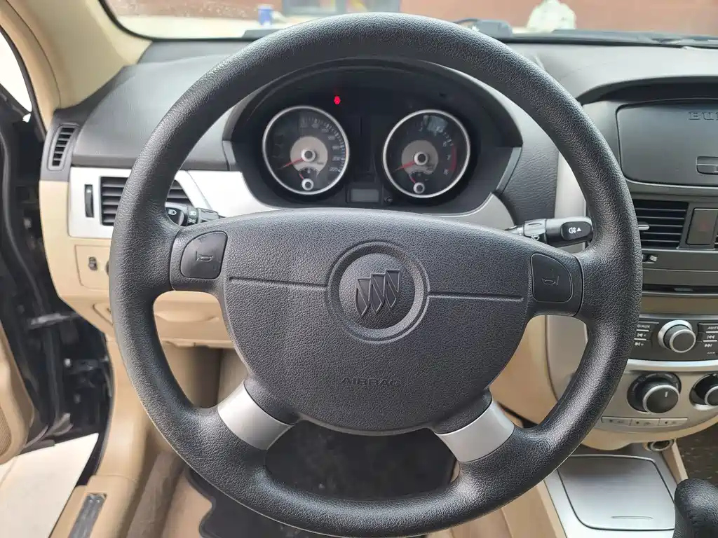 BUICK EXCELLE 2011