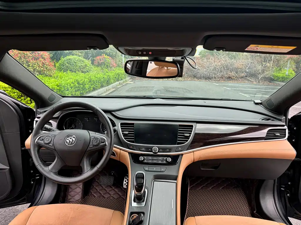 BUICK LACROSSE 2017