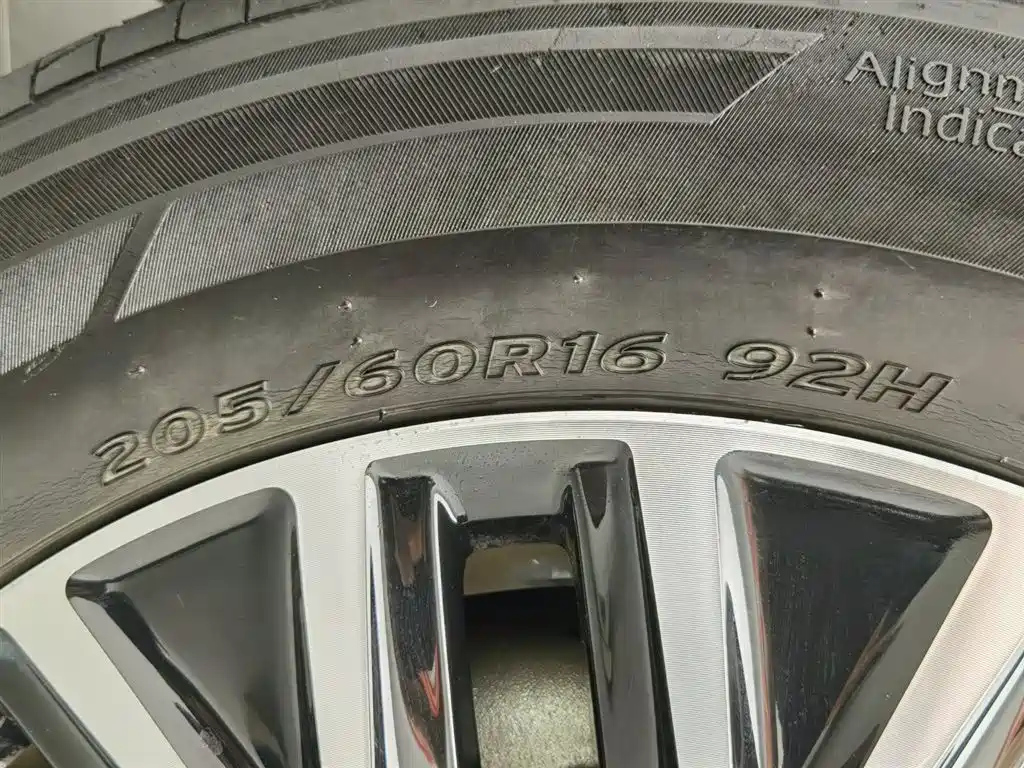 VOLKSWAGEN SAGITAR 2021