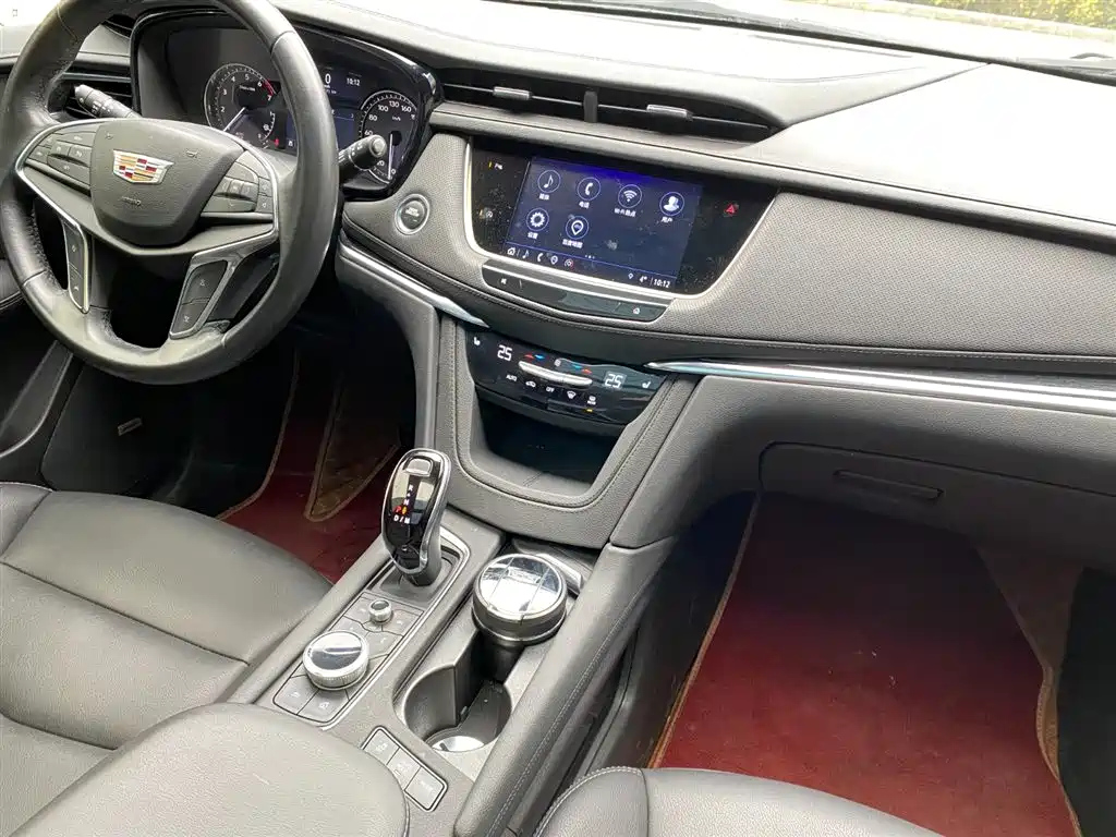 CADILLAC XT5 2022