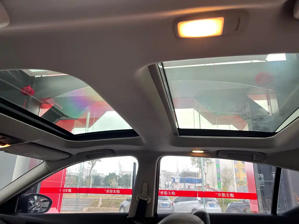 NISSAN TEANA 2022