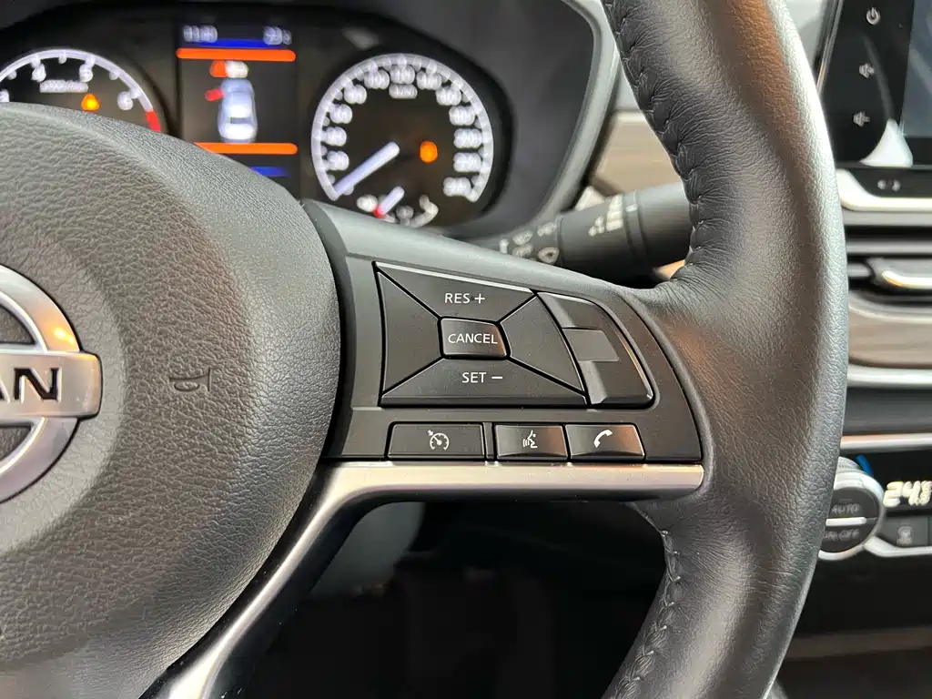NISSAN TEANA 2022