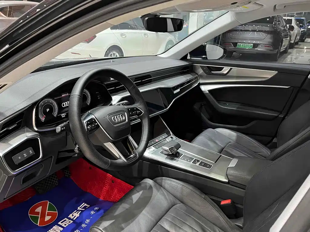 AUDI A6L 2019