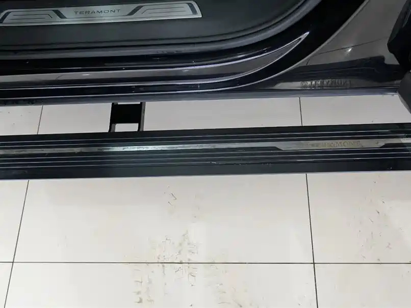 VOLKSWAGEN TOURAN 2021
