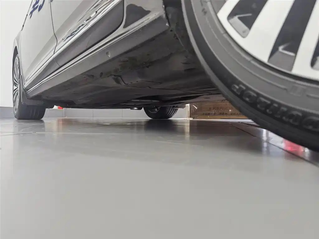 VOLKSWAGEN PASSAT 2021