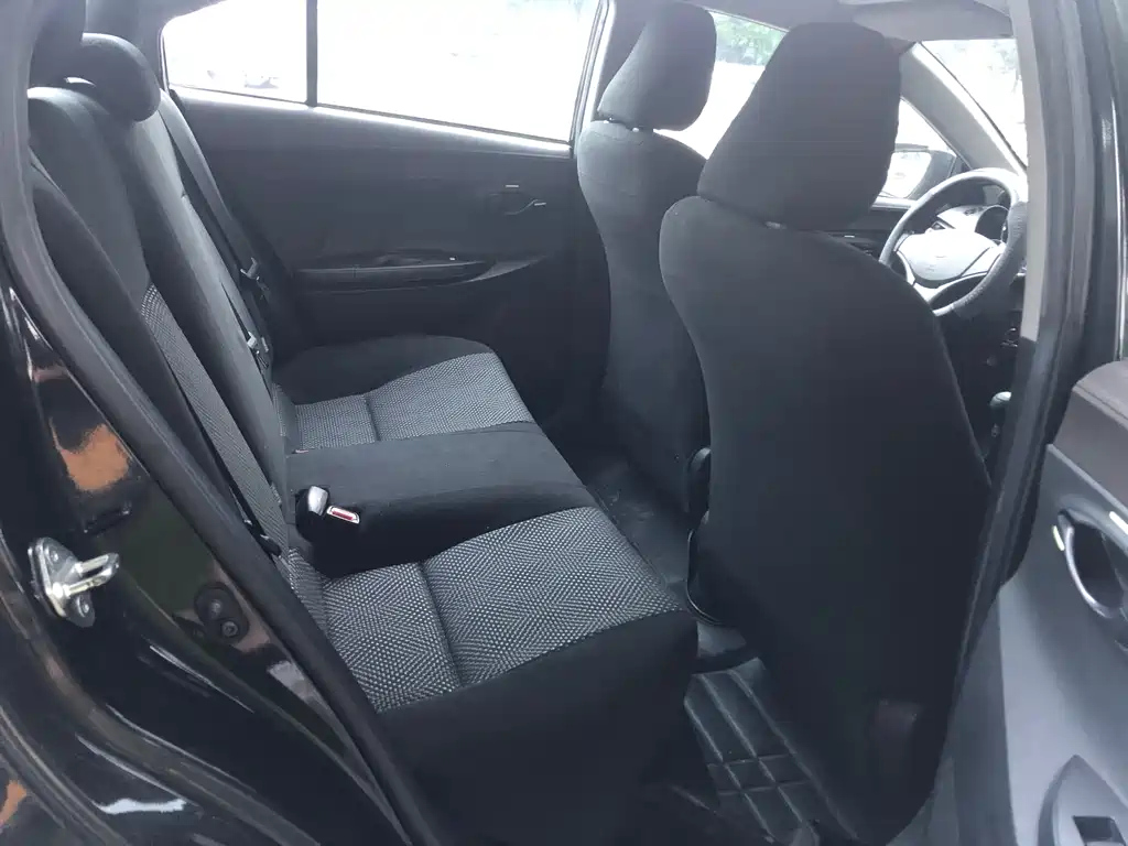 TOYOTA VIOS 2015