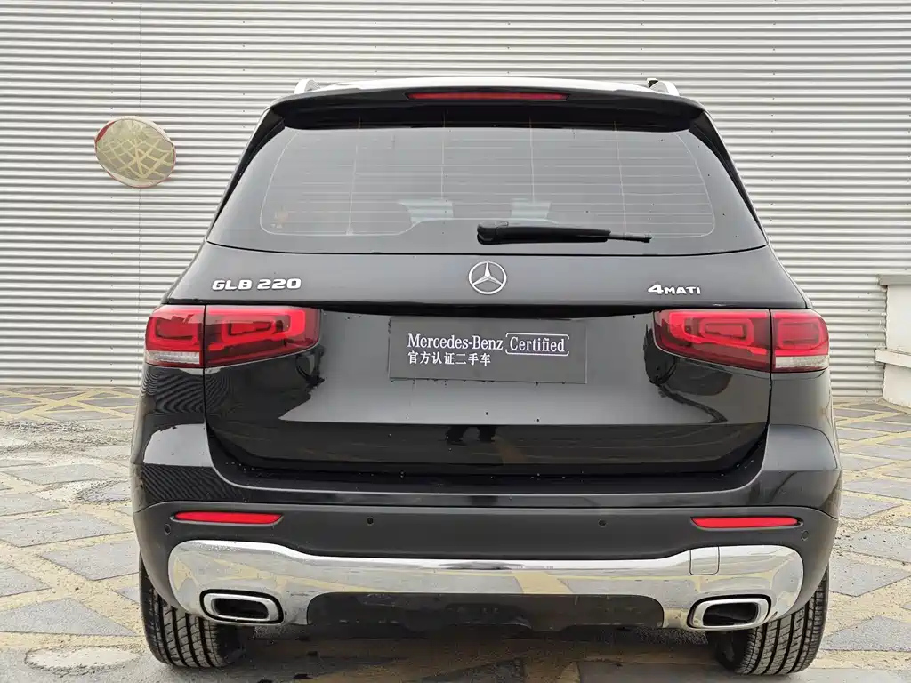 MERCEDES BENZ GLB 2022